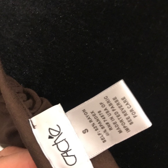 Dress - Picture 7 of 8